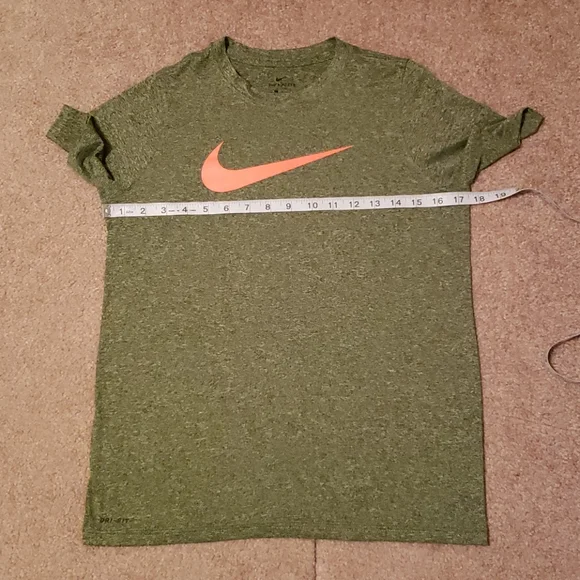 Nike Green Boys Short Sleeve Shirt - Picture 8 of 11